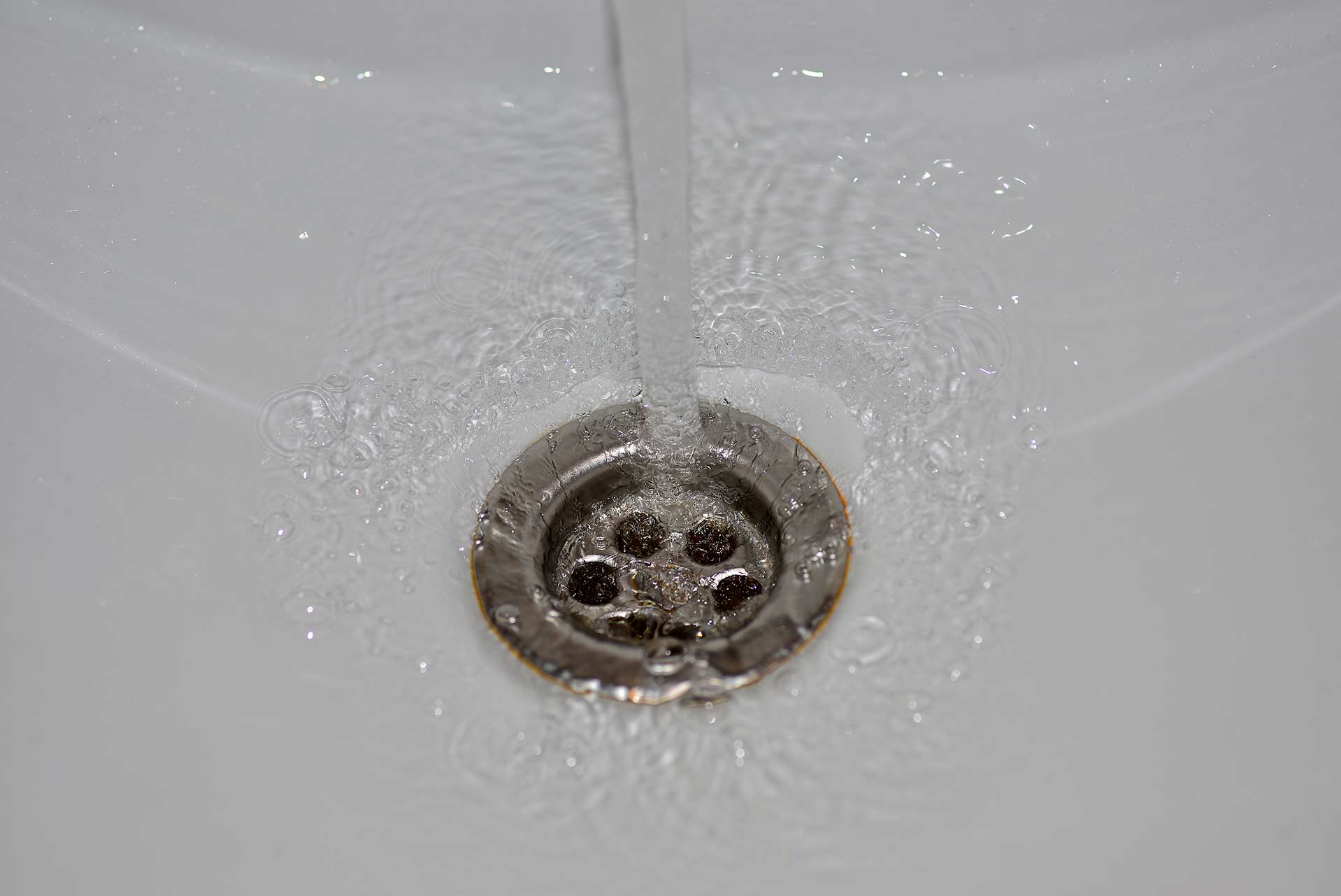 A2B Drains provides services to unblock blocked sinks and drains for properties in Saffron Walden.